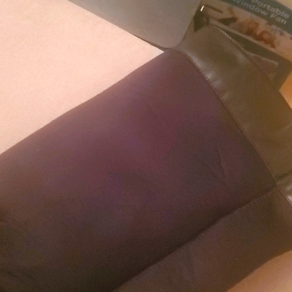 Thigh high boot with buckel on the size and 4 inch heel - Picture 5 of 6